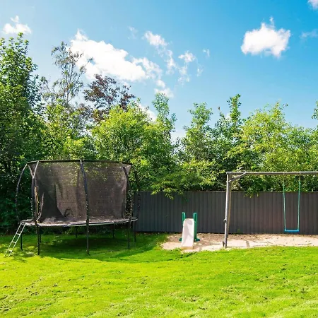 Tatil Evi 8 Person In Oksb L Oster Vrogum